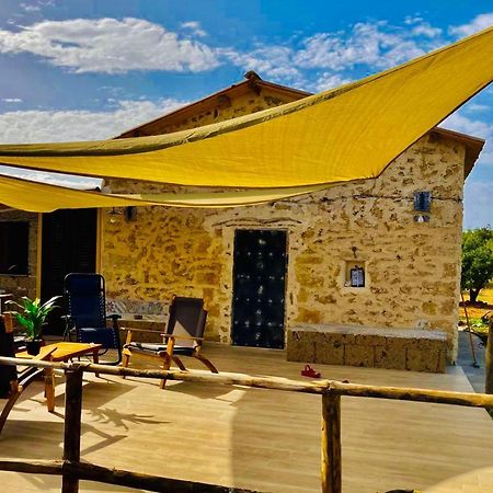 טראפטו Lovely Country House מראה חיצוני תמונה